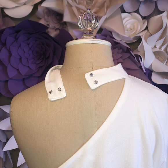 White one shoulder blouse - Picture 7 of 8